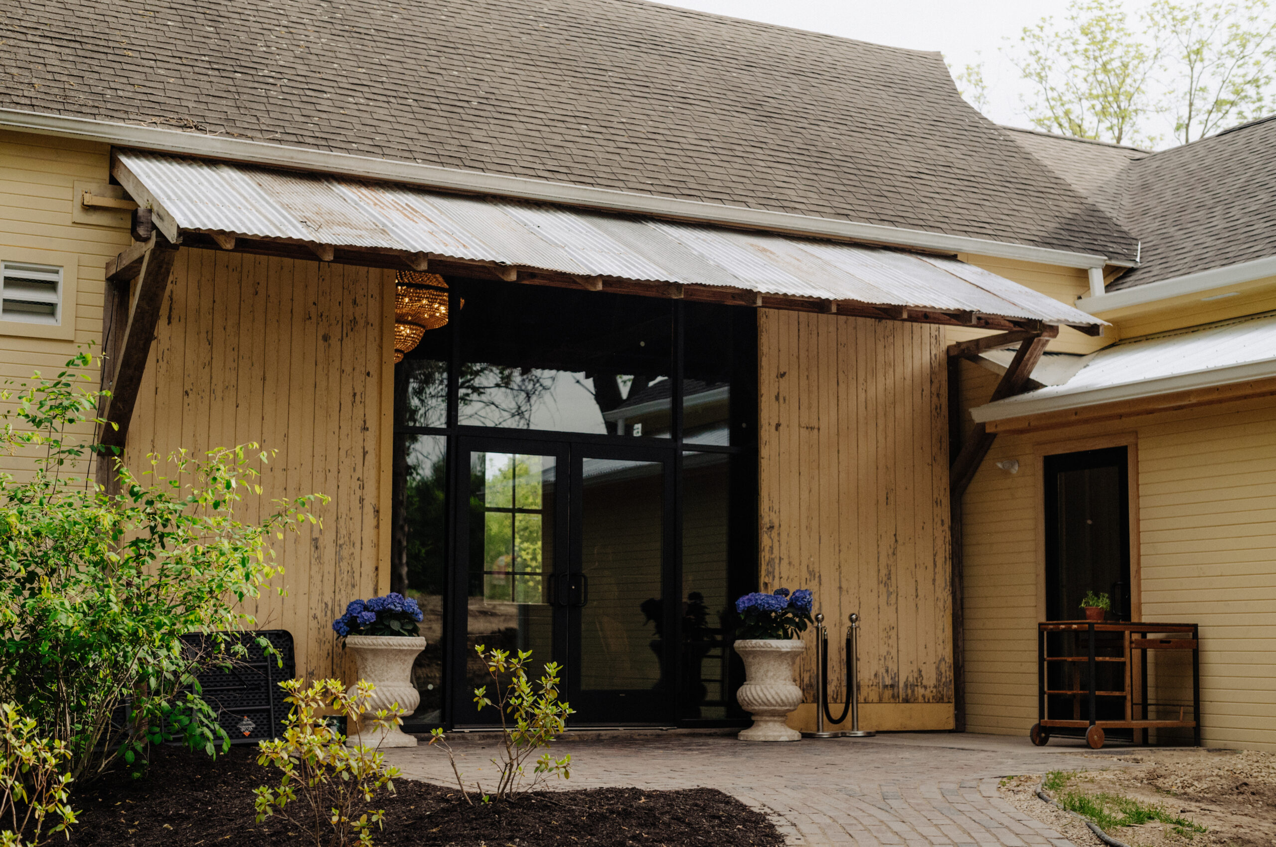 Hidden Creek, Opening Party